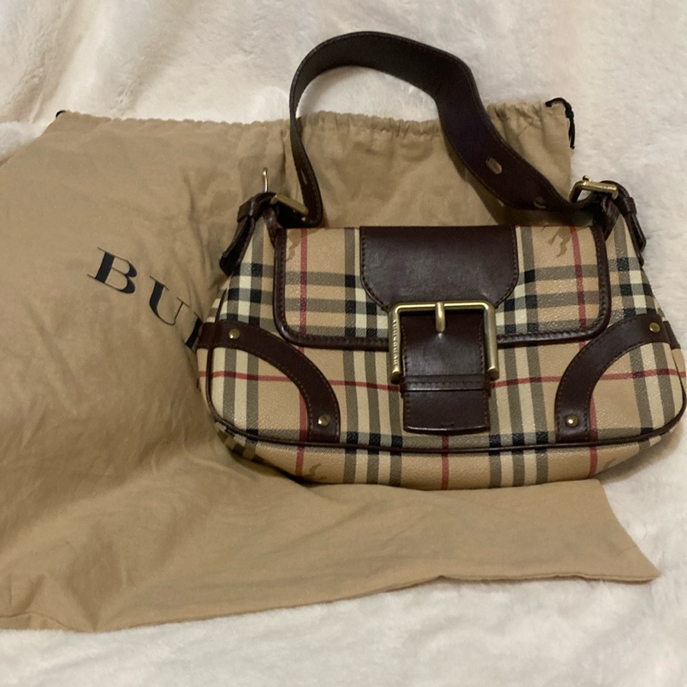 Classic Burberry Satchel